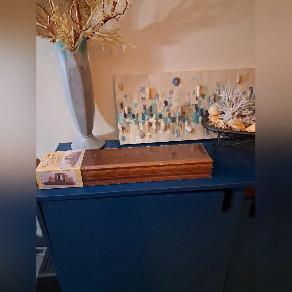 Display Wooden Mantel Shelf